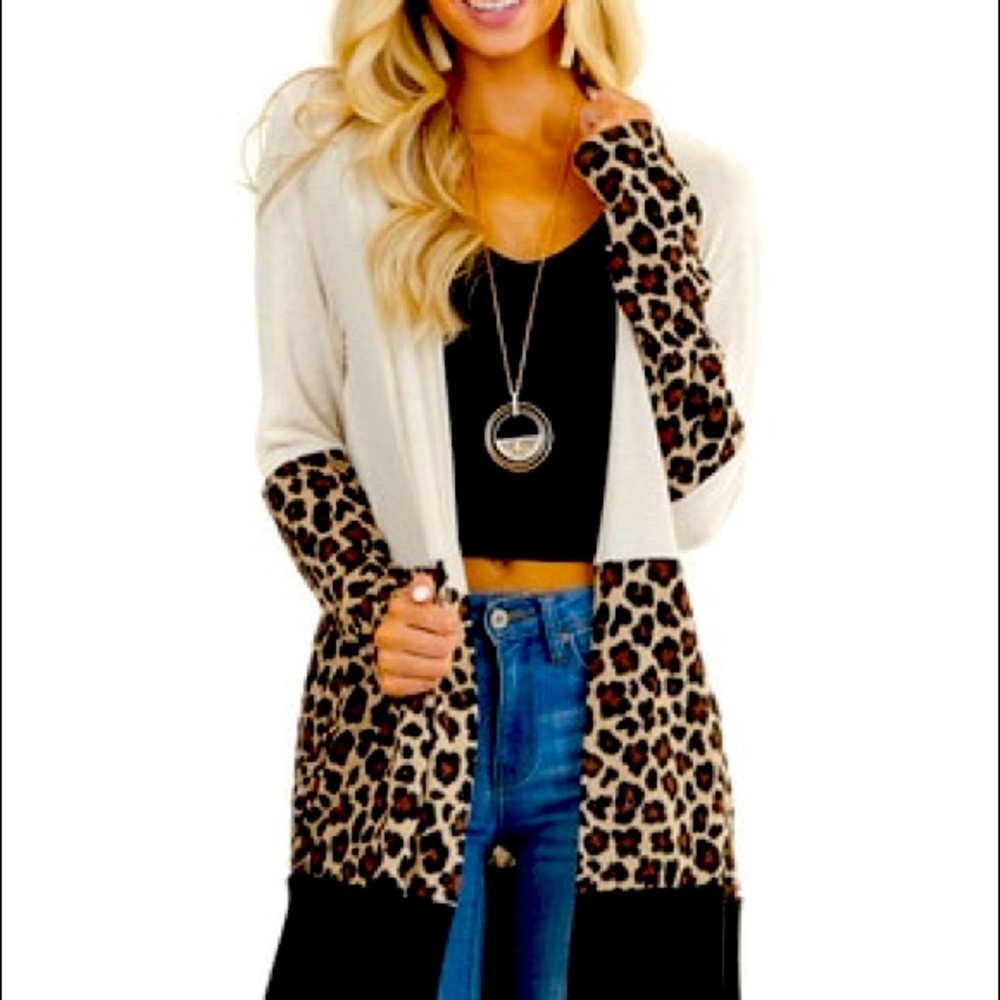 BRAND NEW LEAPARD CARDIGAN BY LIMELUSH BOUTIQUE! SO ADORABLE!❤️